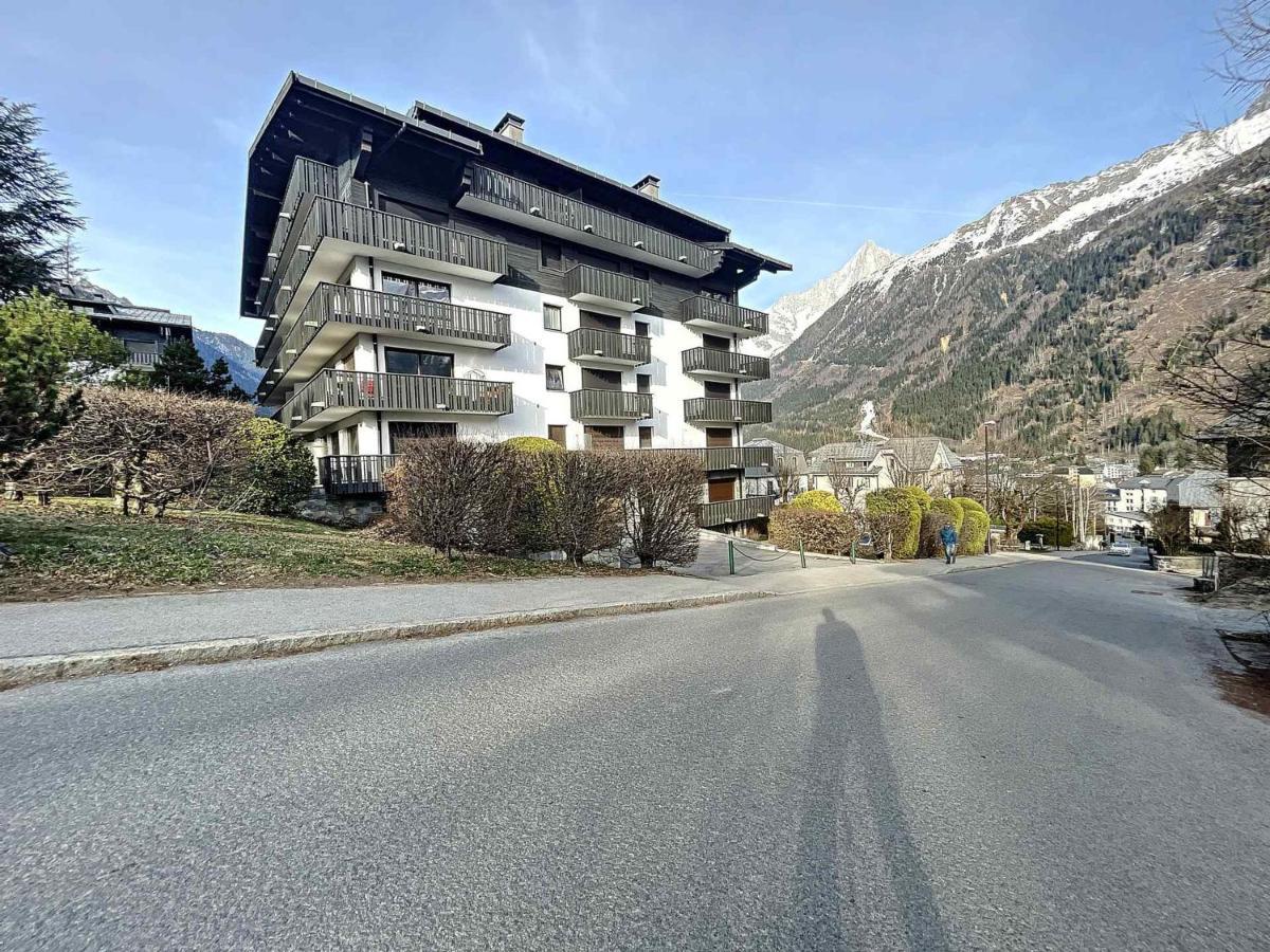 Chamonix: Appt 2P, 4 Pers, Terrasse, Parking, Proche Centre Et Telecabine - Fr-1-507-26 Eksteriør billede